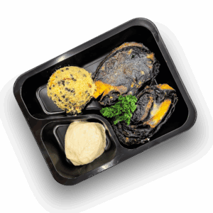 Stek z czerwonej kapusty z tahini