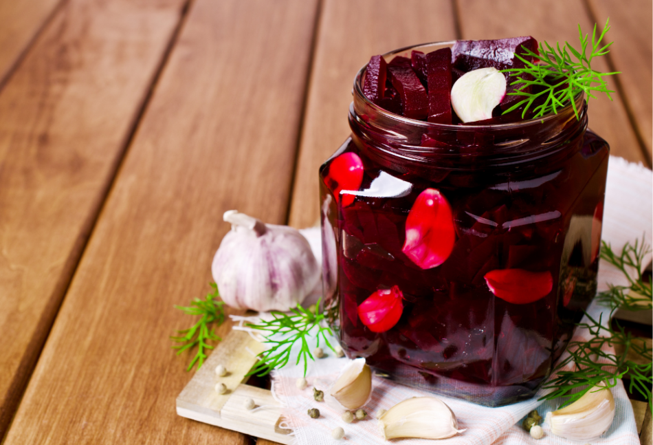 Domowy zakwas buraczany